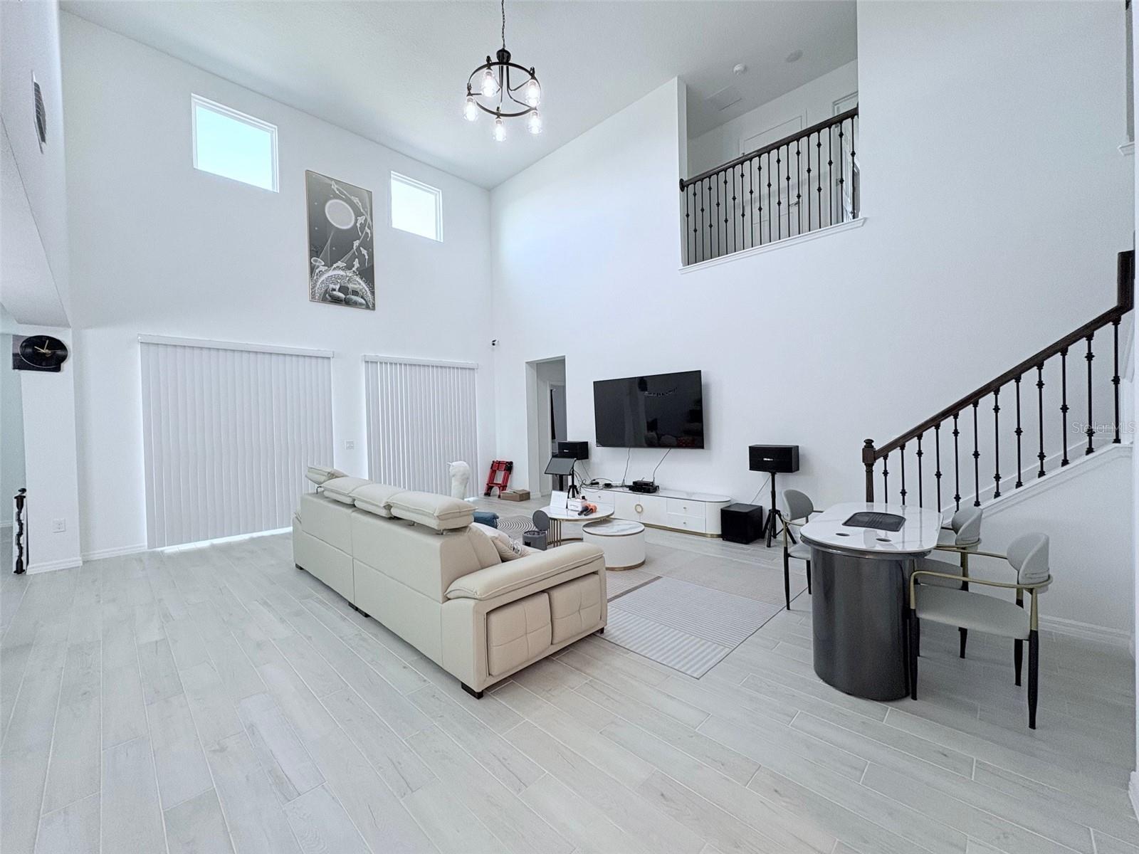 Image 6 of 47 For 4158 Gooseberry Trl