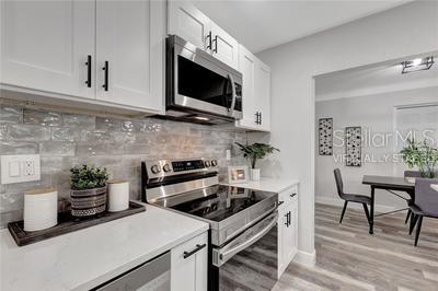 Image 11 of 35 For 6660 17th Lane N