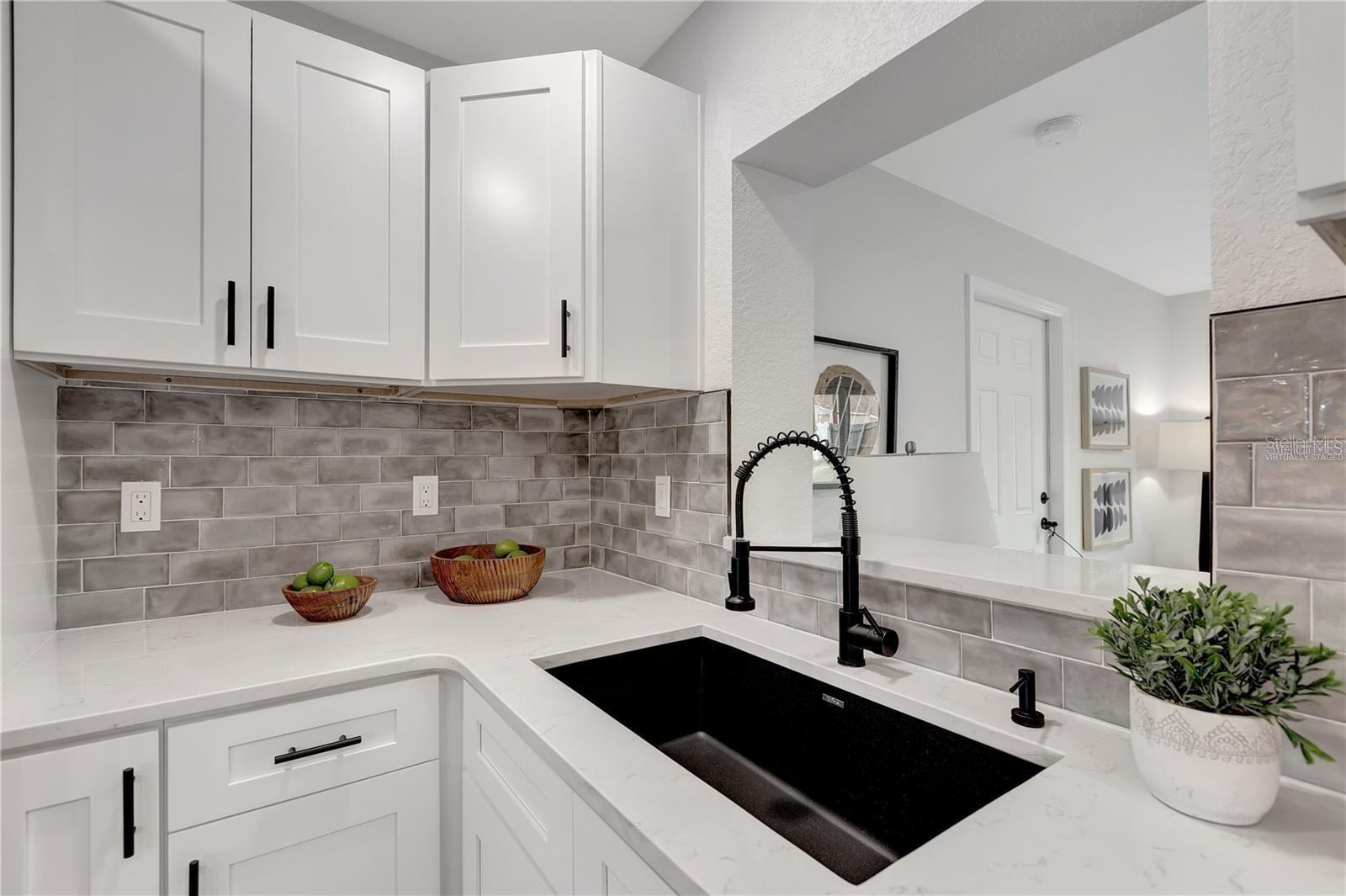 Image 12 of 35 For 6660 17th Lane N