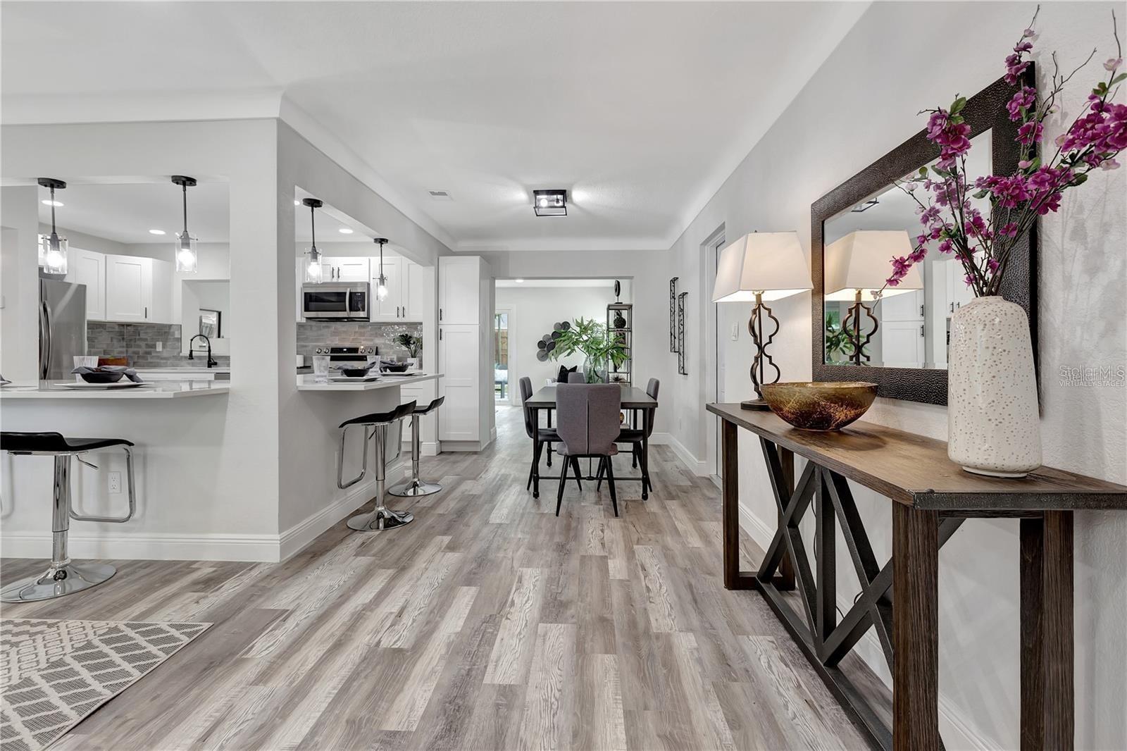 Image 17 of 35 For 6660 17th Lane N