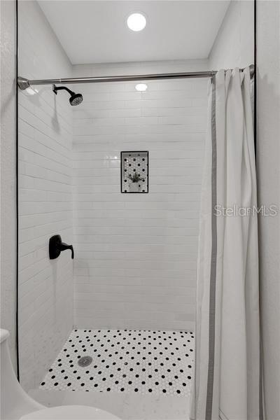 Image 26 of 35 For 6660 17th Lane N