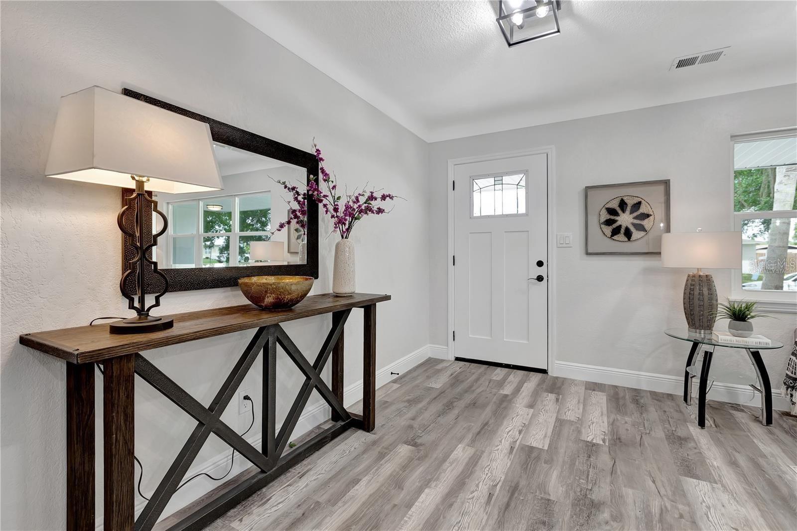 Image 4 of 35 For 6660 17th Lane N