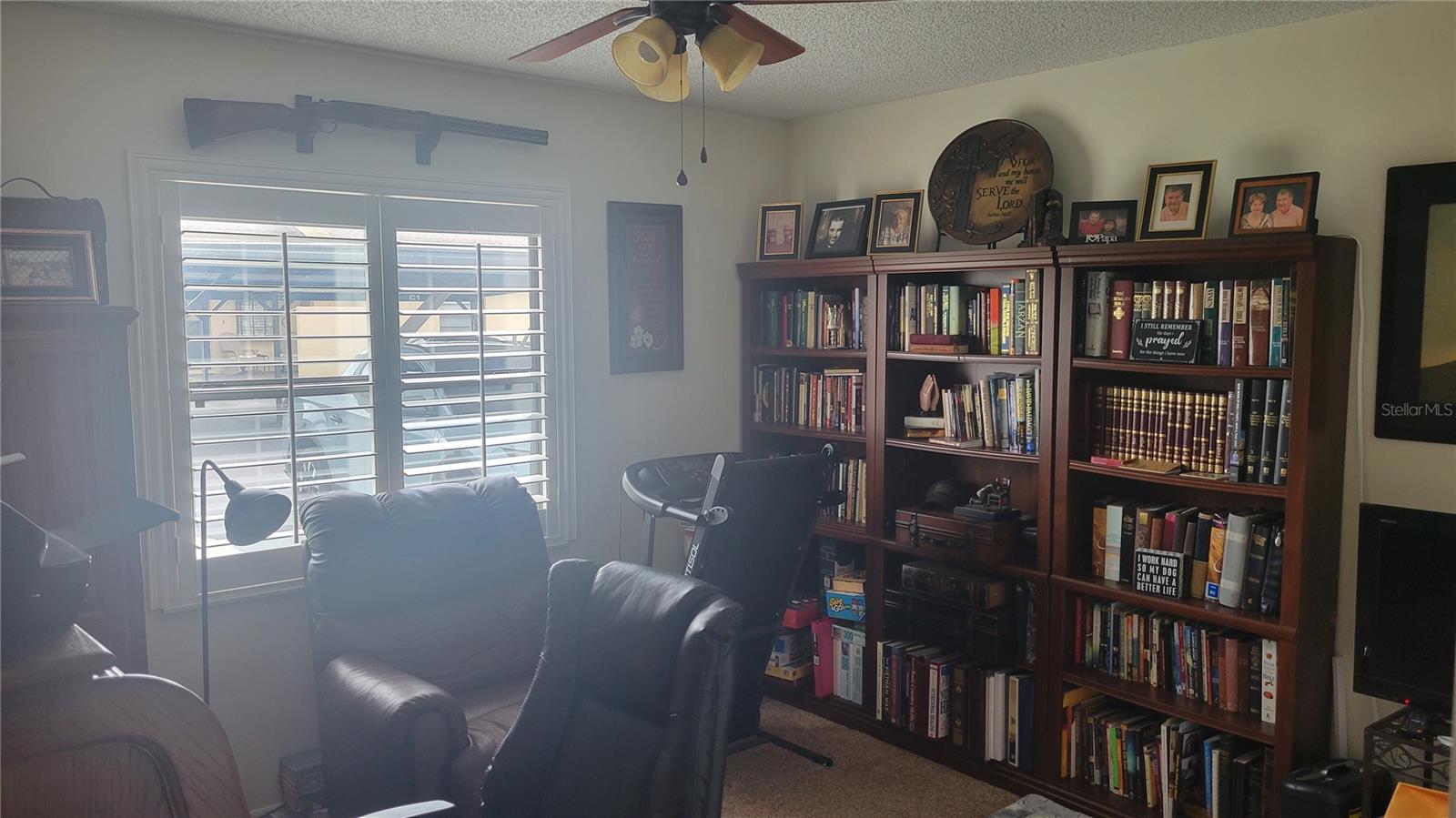 Image 6 of 9 For 38225 Boxwood Drive Na