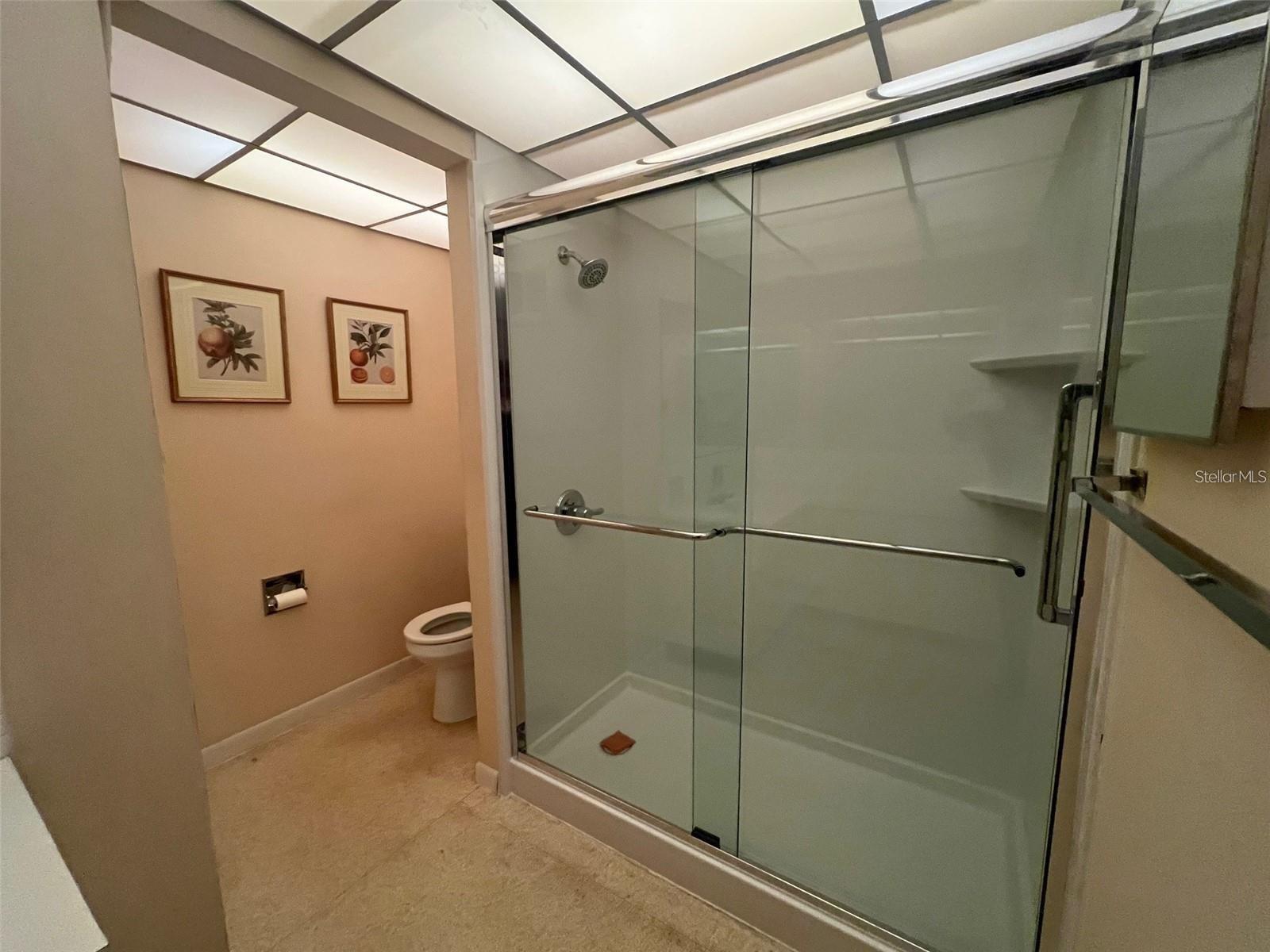 Image 15 of 25 For 19029 Us Highway 19 N 6-14