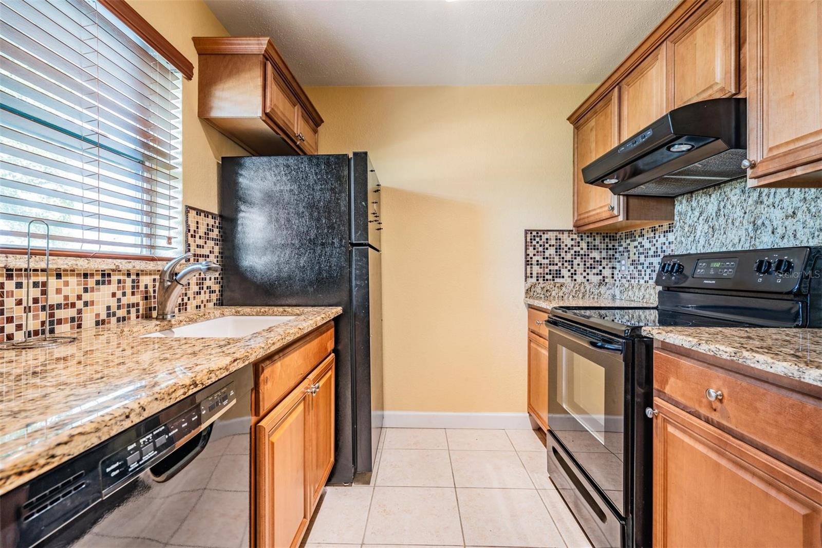 Image 8 of 26 For 104 Cordova Green