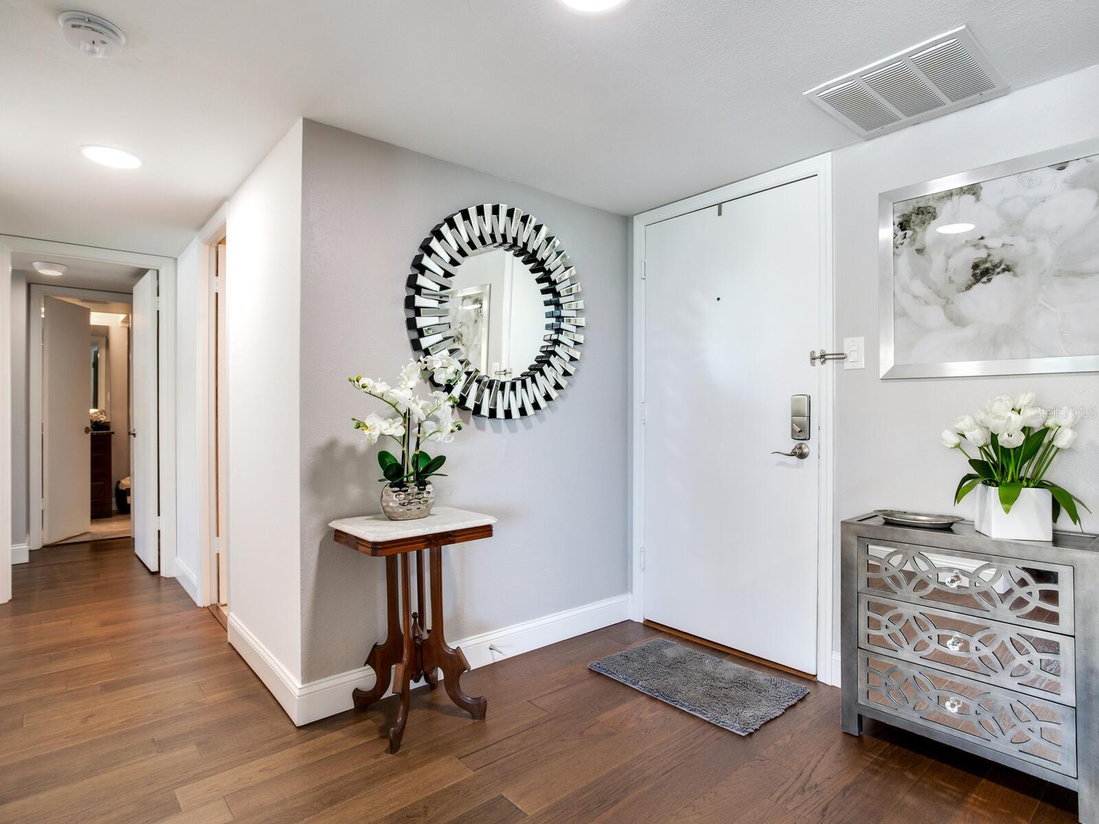 Image 14 of 84 For 660 Island Way 202