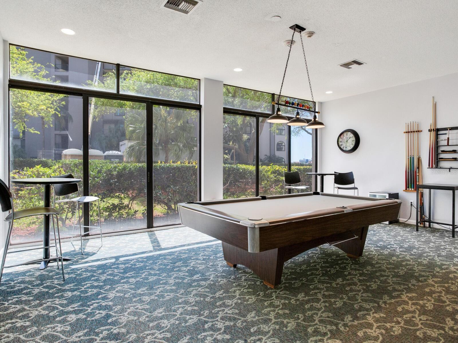 Image 40 of 84 For 660 Island Way 202