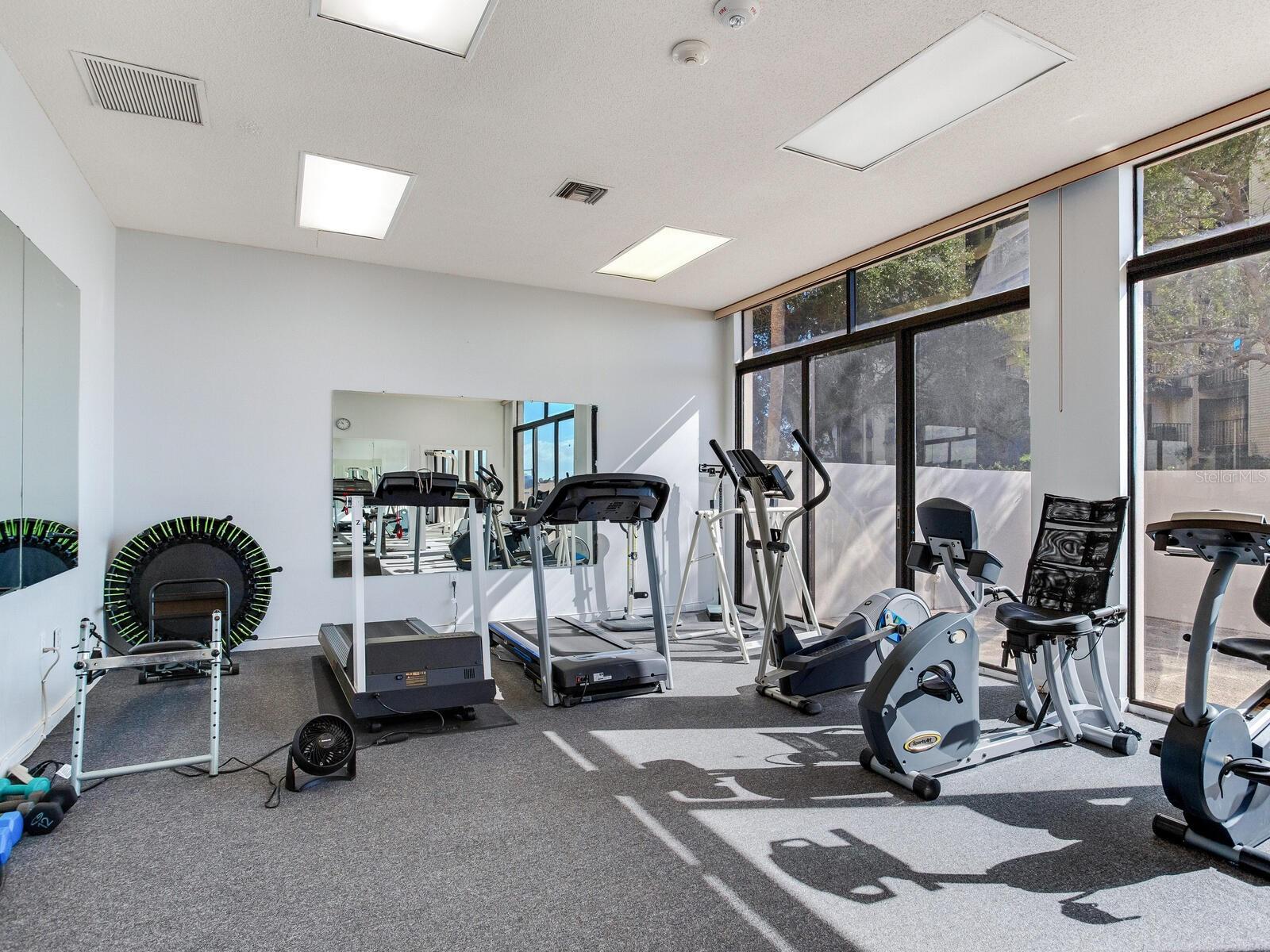 Image 51 of 84 For 660 Island Way 202