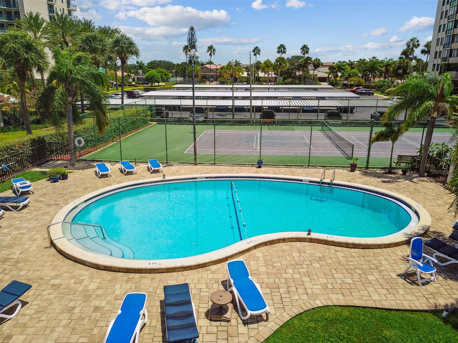 Image 71 of 84 For 660 Island Way 202