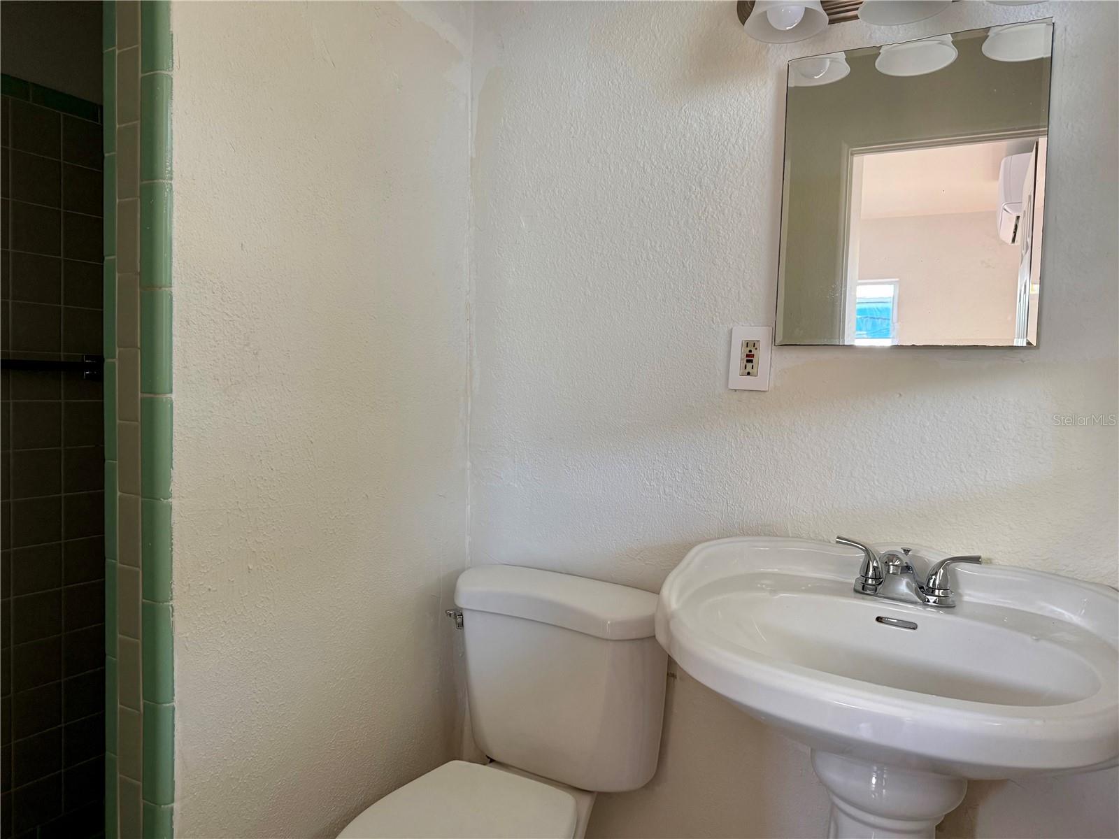 Image 8 of 12 For 551 73rd Avenue 4