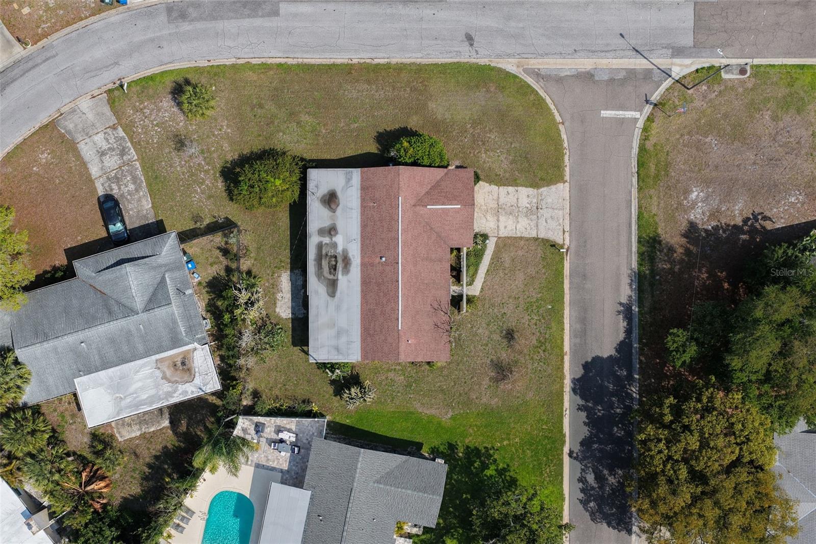 Image 33 of 35 For 1354 Buckingham Dr