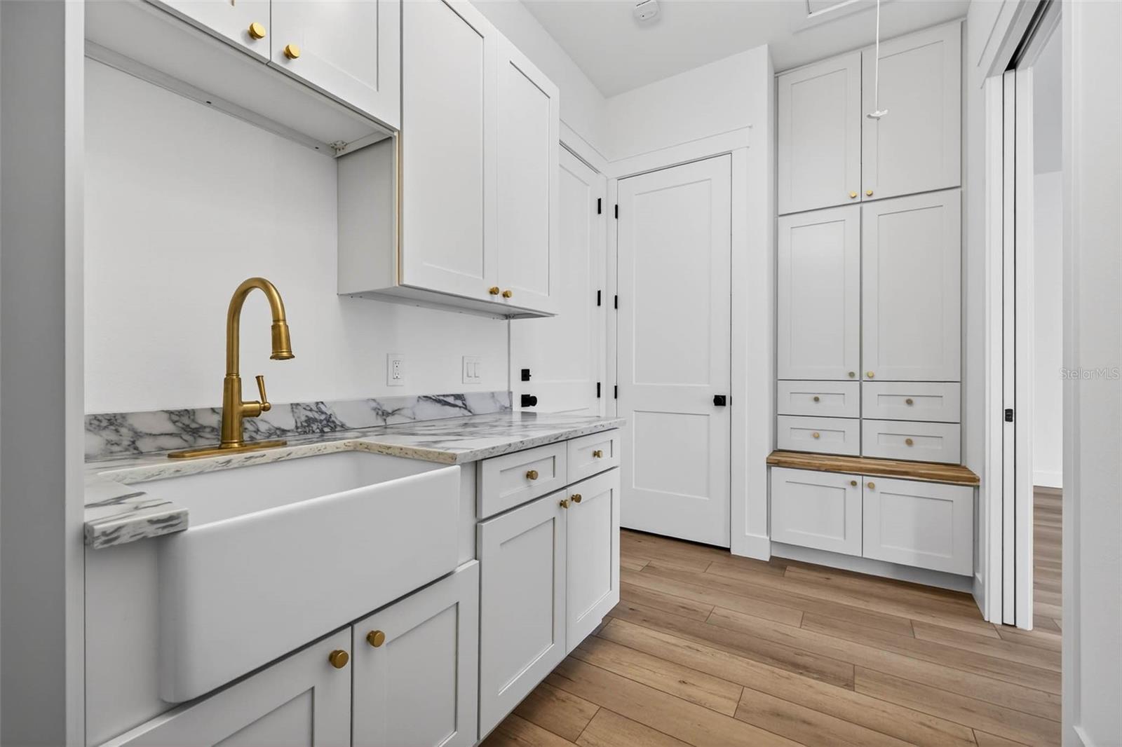 Image 11 of 23 For 4584 17th Avenue N