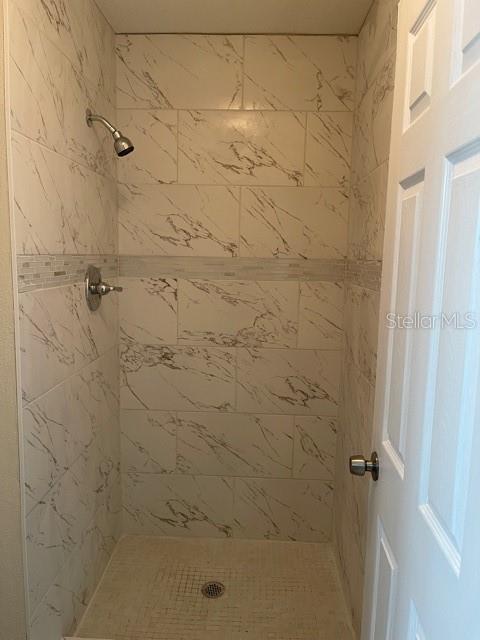 Image 2 of 10 For 3145 Huron Avenue B