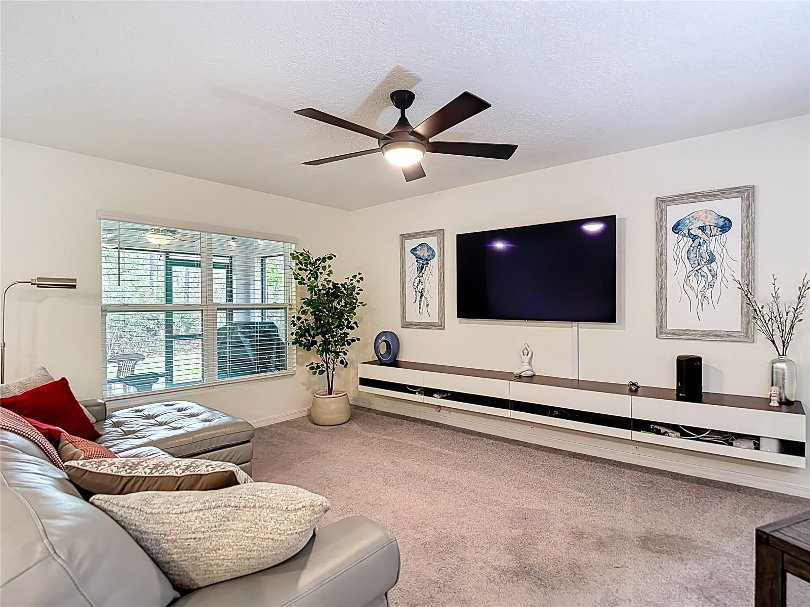 Image 11 of 57 For 5274 Diantha Way