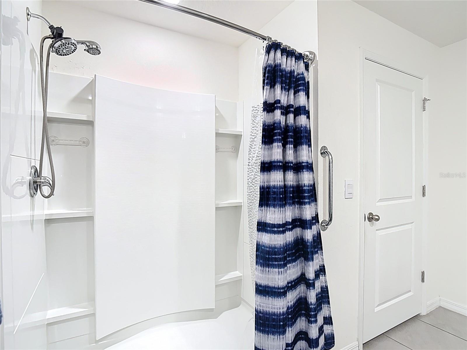 Image 35 of 57 For 5274 Diantha Way