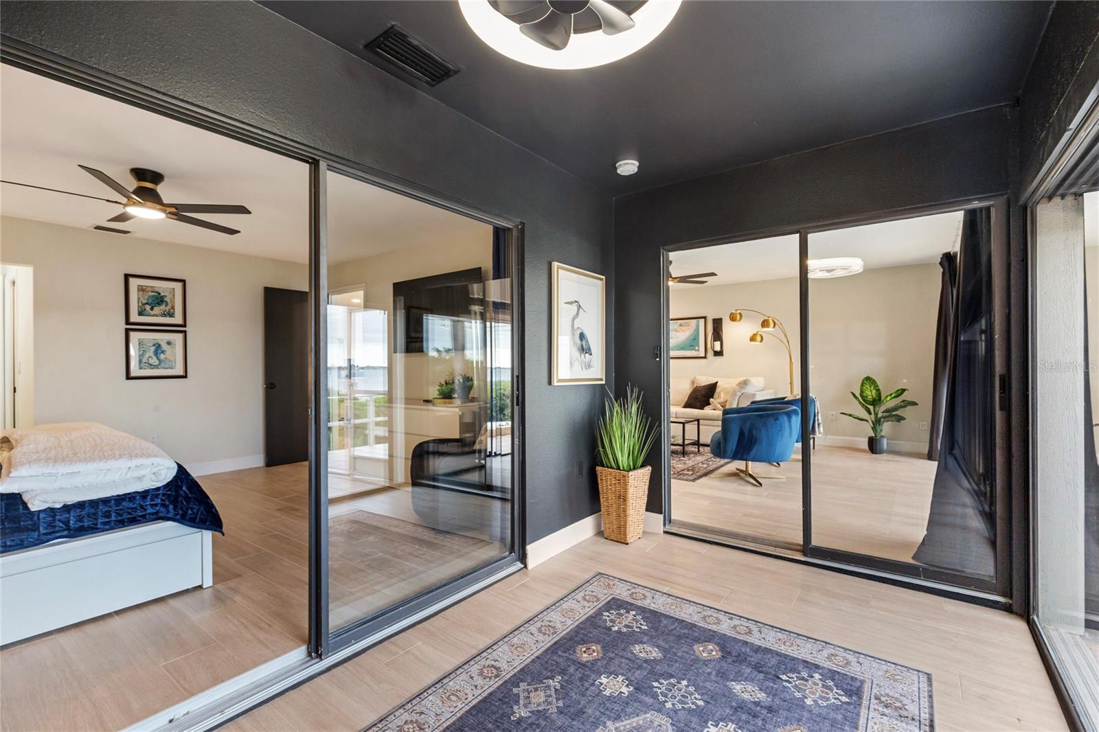 Image 33 of 53 For 3887 Catalina Drive