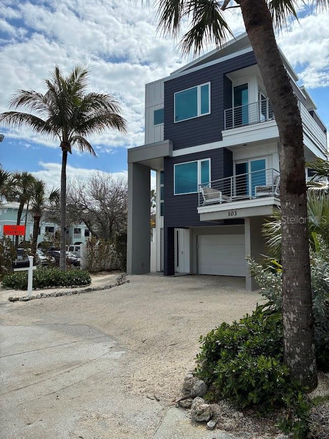 Image 7 of 8 For 104 1st Street N