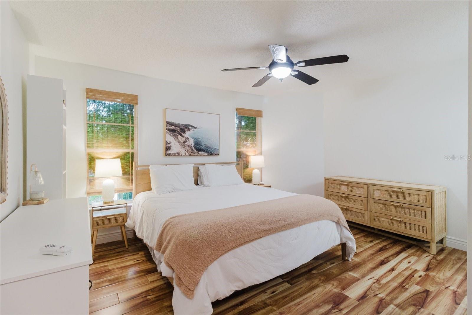 Image 28 of 58 For 208 St Ives Dr