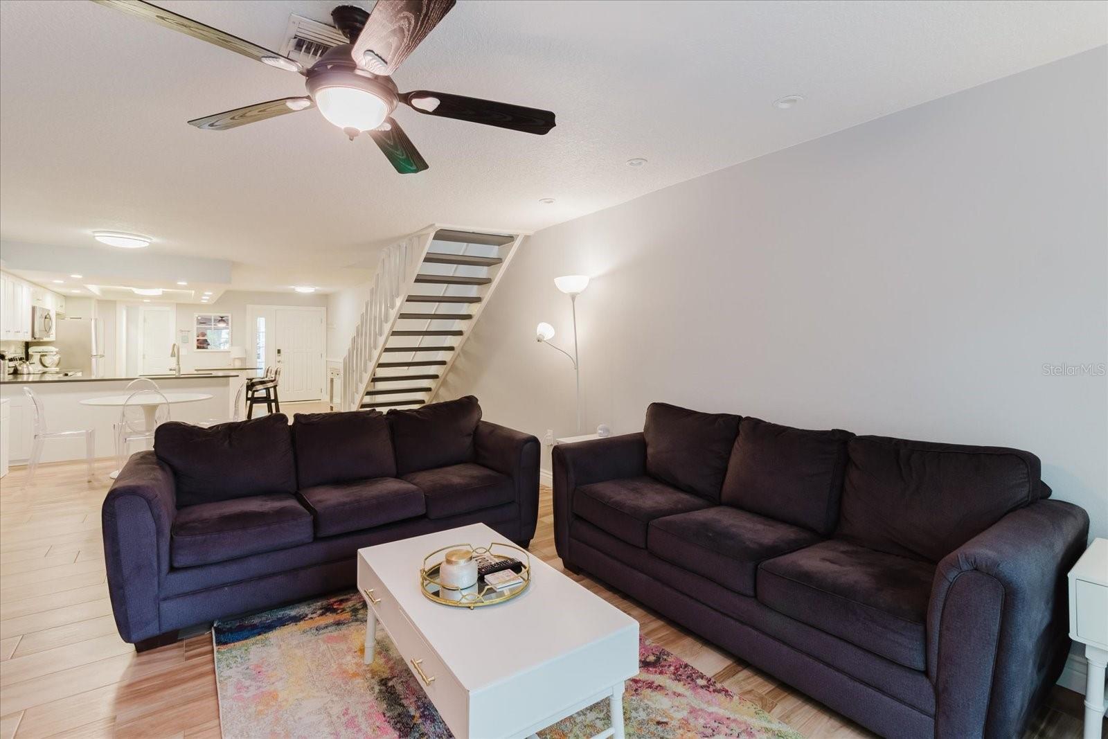 Image 3 of 58 For 208 St Ives Dr