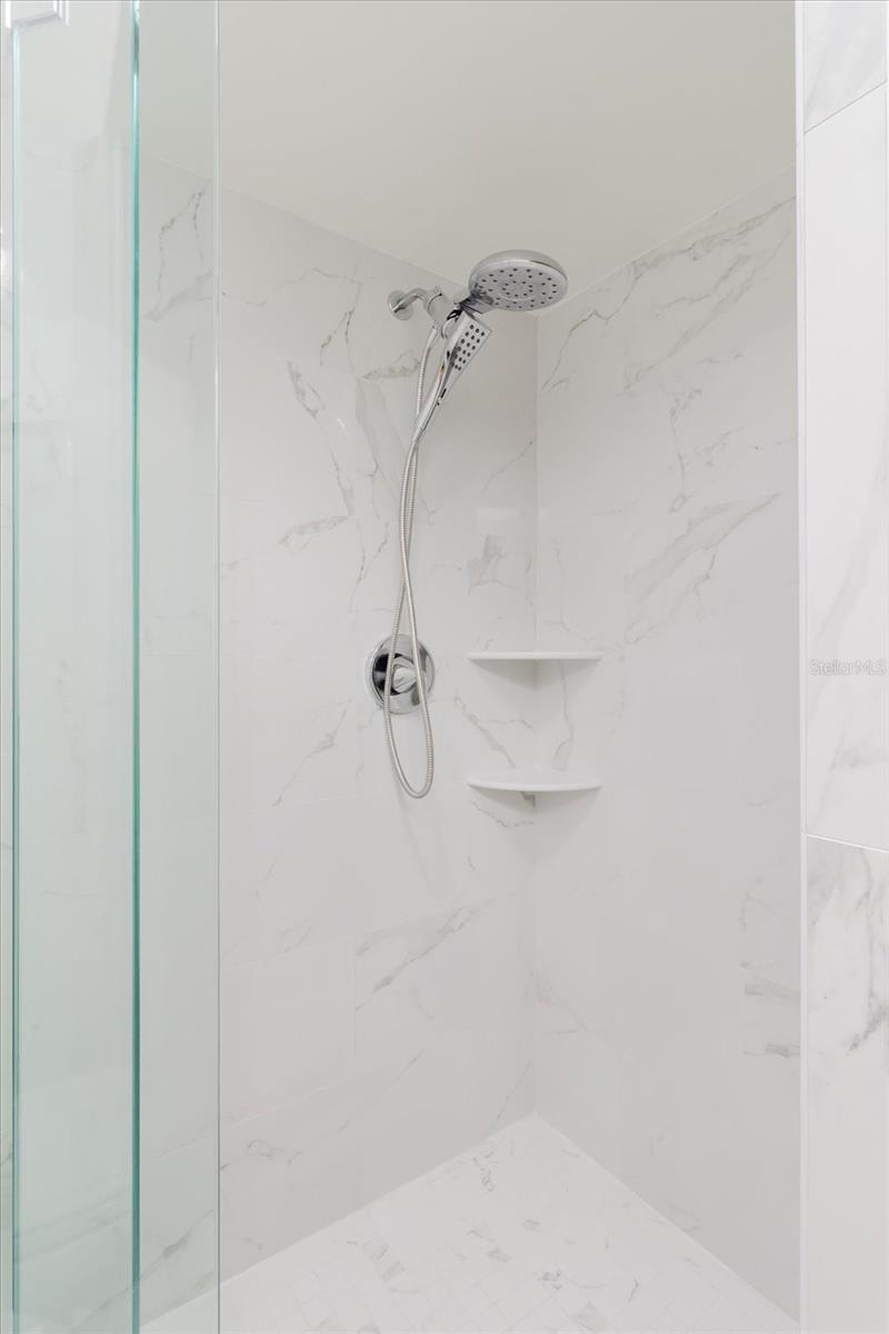 Image 34 of 58 For 208 St Ives Dr