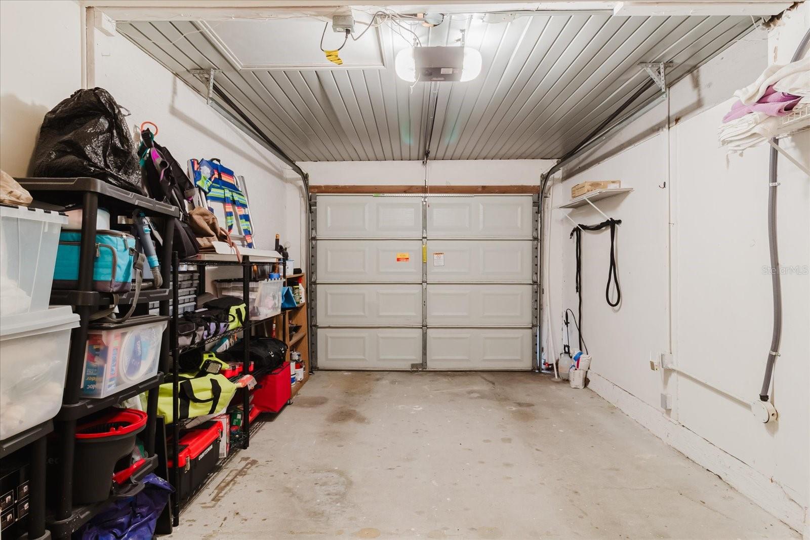 Image 4 of 58 For 208 St Ives Dr