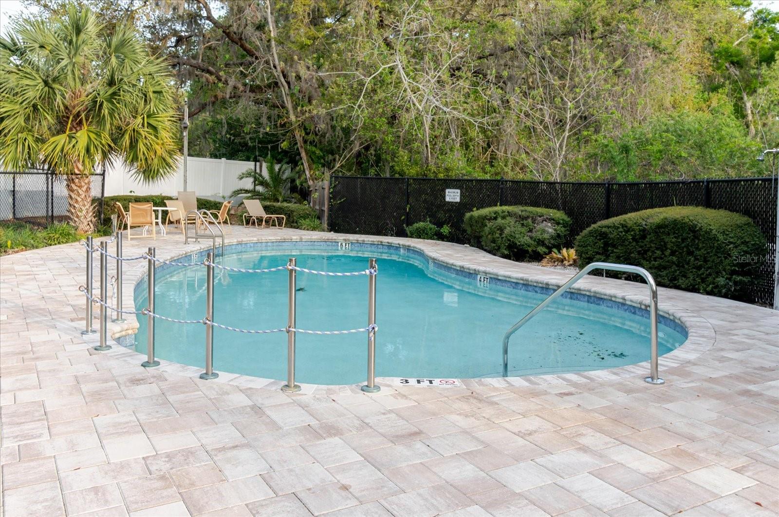 Image 51 of 58 For 208 St Ives Dr