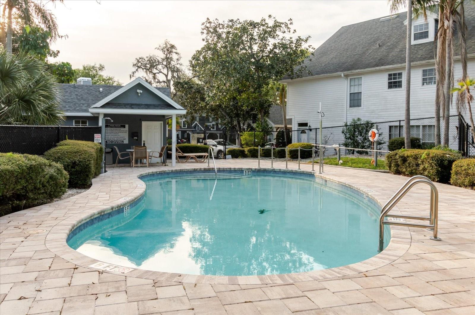 Image 52 of 58 For 208 St Ives Dr