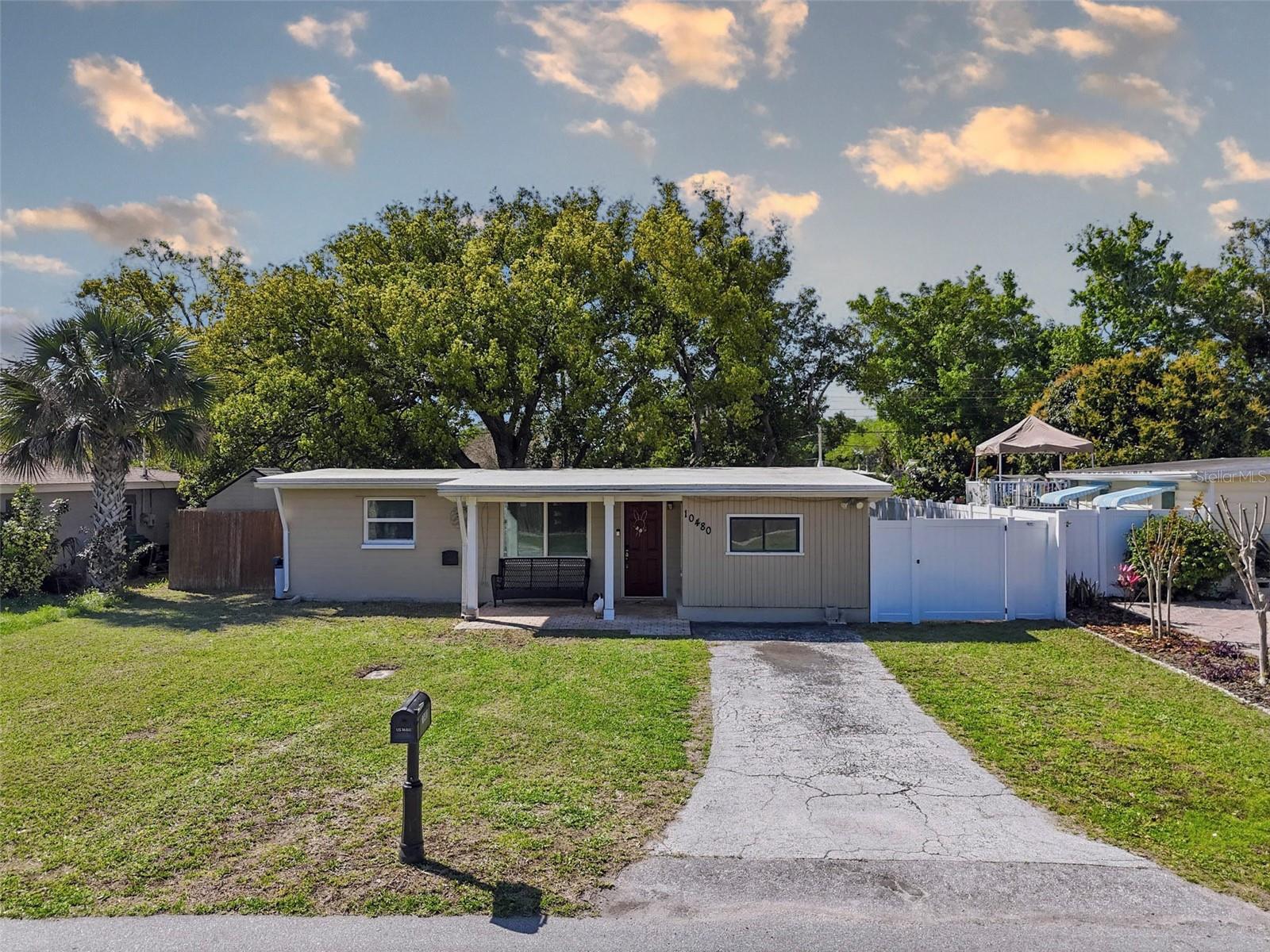 Details for 10480 111th Avenue, LARGO, FL 33773