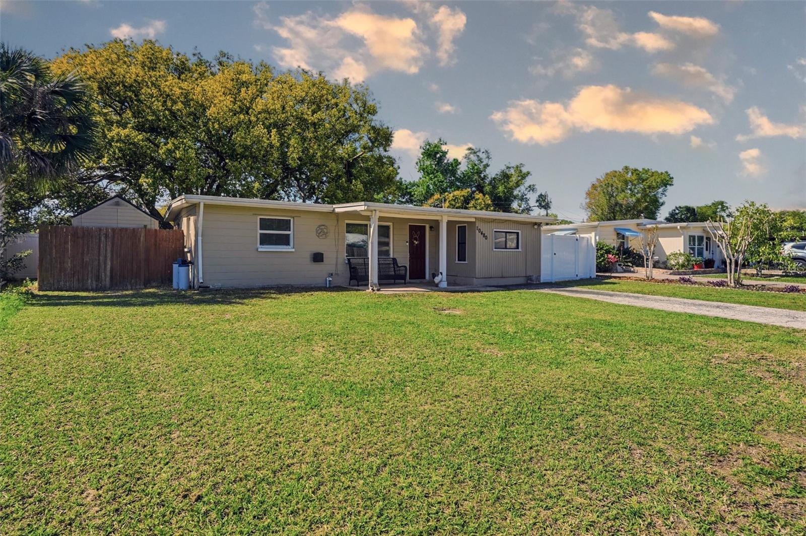 Image 2 of 34 For 10480 111th Avenue