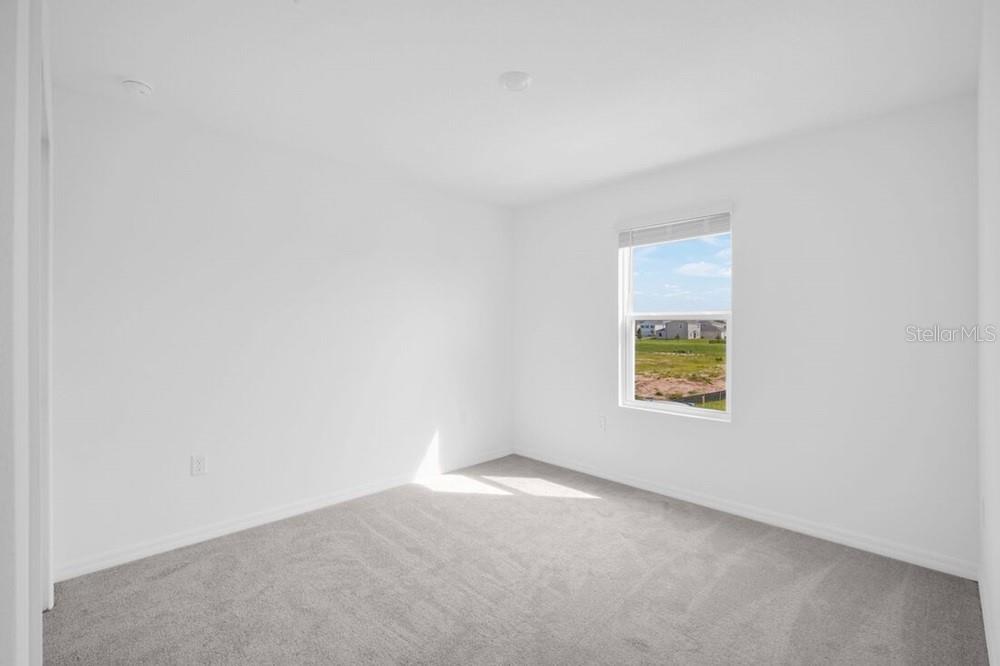 Image 20 of 56 For 13427 Camelot Court