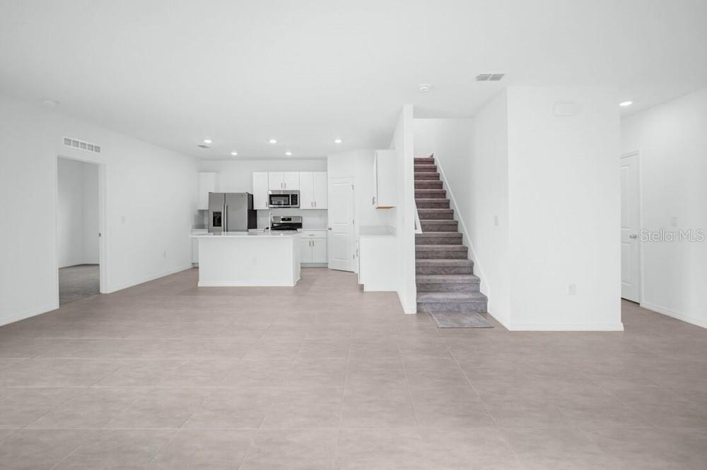 Image 34 of 56 For 13427 Camelot Court