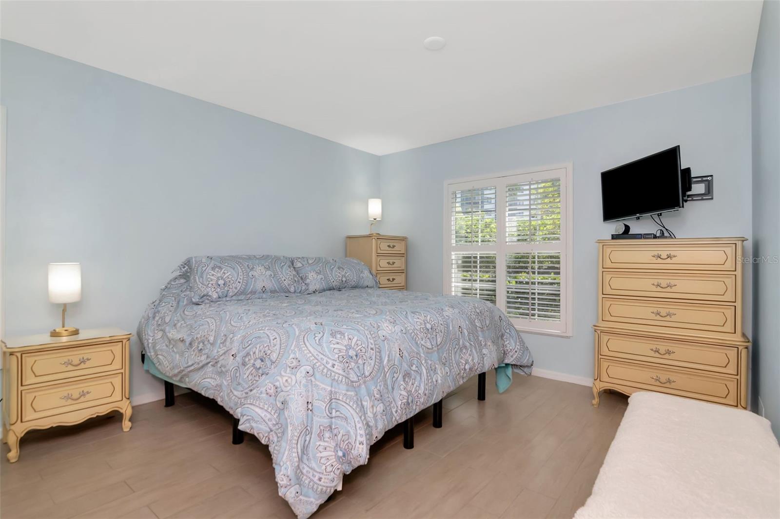 Image 32 of 49 For 1227 Mcmullen Booth Road 1227