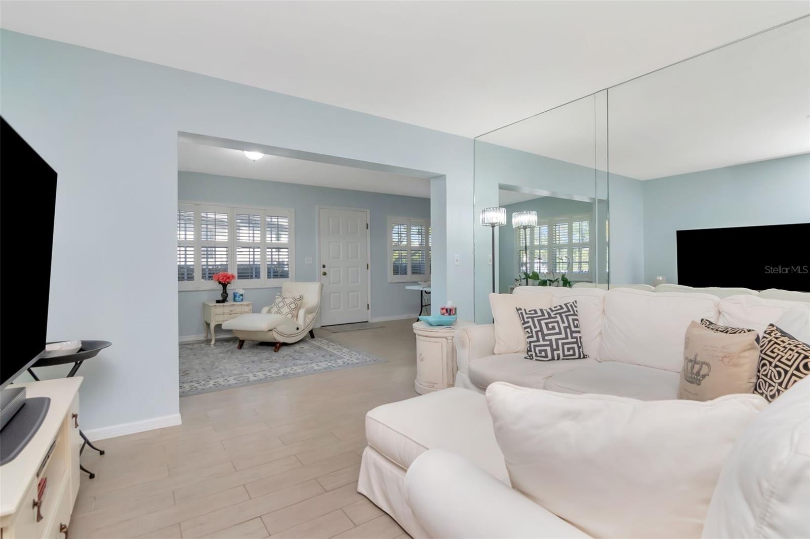 Image 6 of 49 For 1227 Mcmullen Booth Road 1227