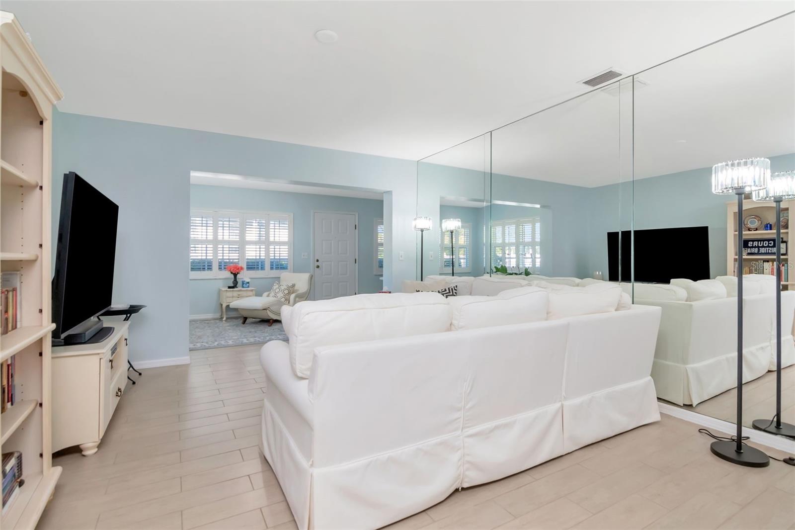 Image 8 of 49 For 1227 Mcmullen Booth Road 1227