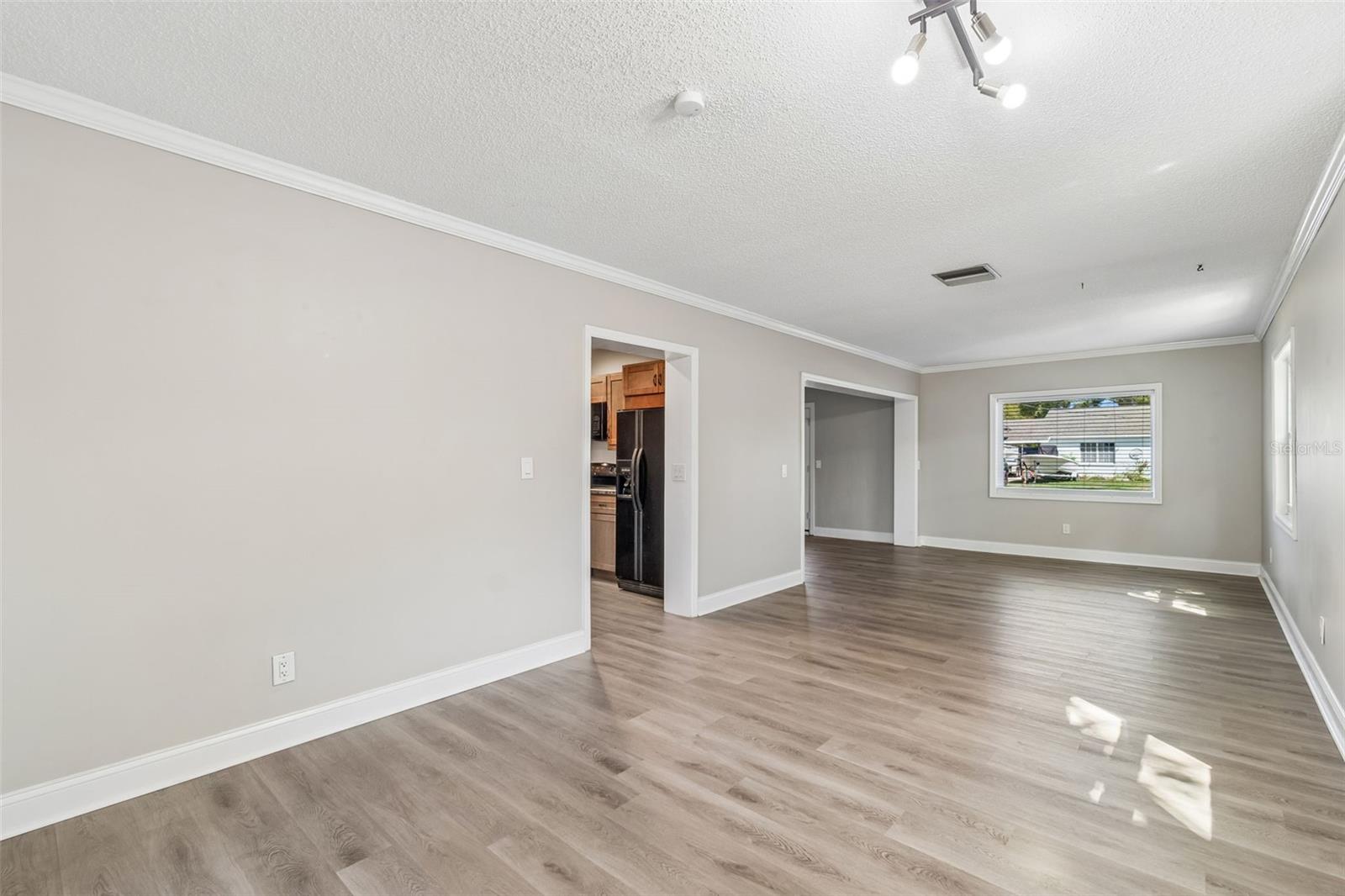 Image 13 of 42 For 3516 Mcelroy Avenue