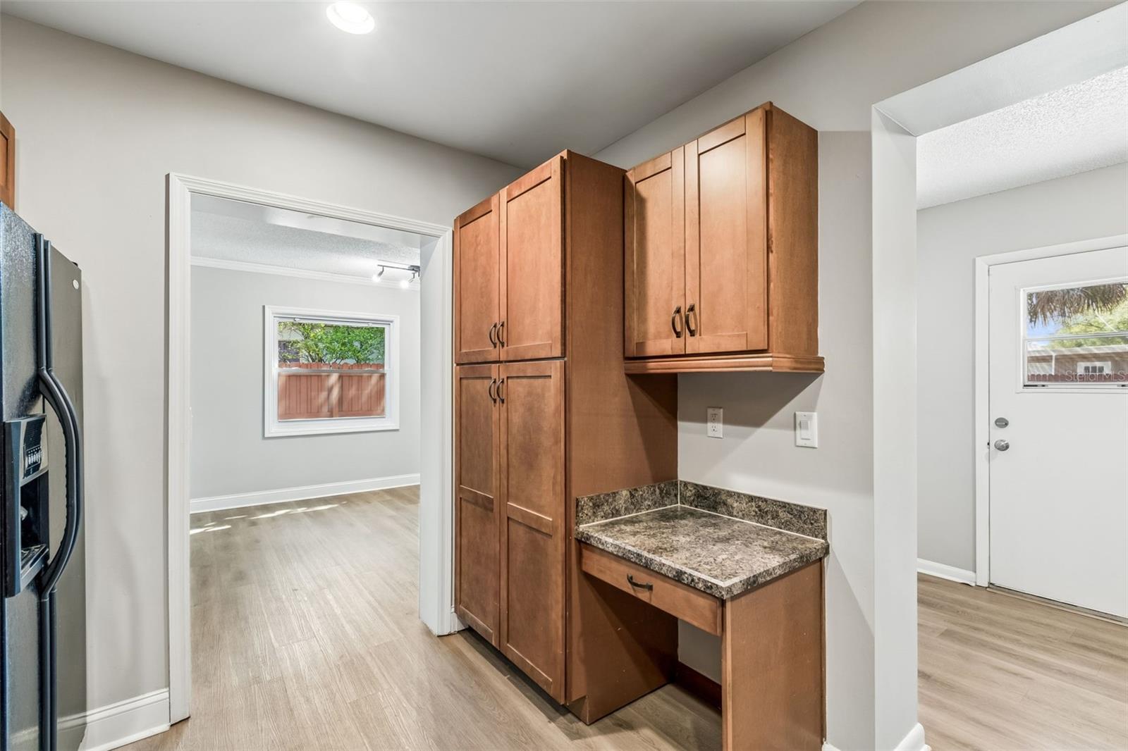 Image 18 of 42 For 3516 Mcelroy Avenue