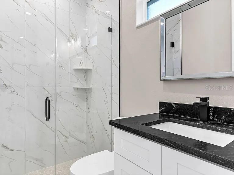 Image 17 of 31 For 2835 60th Avenue N