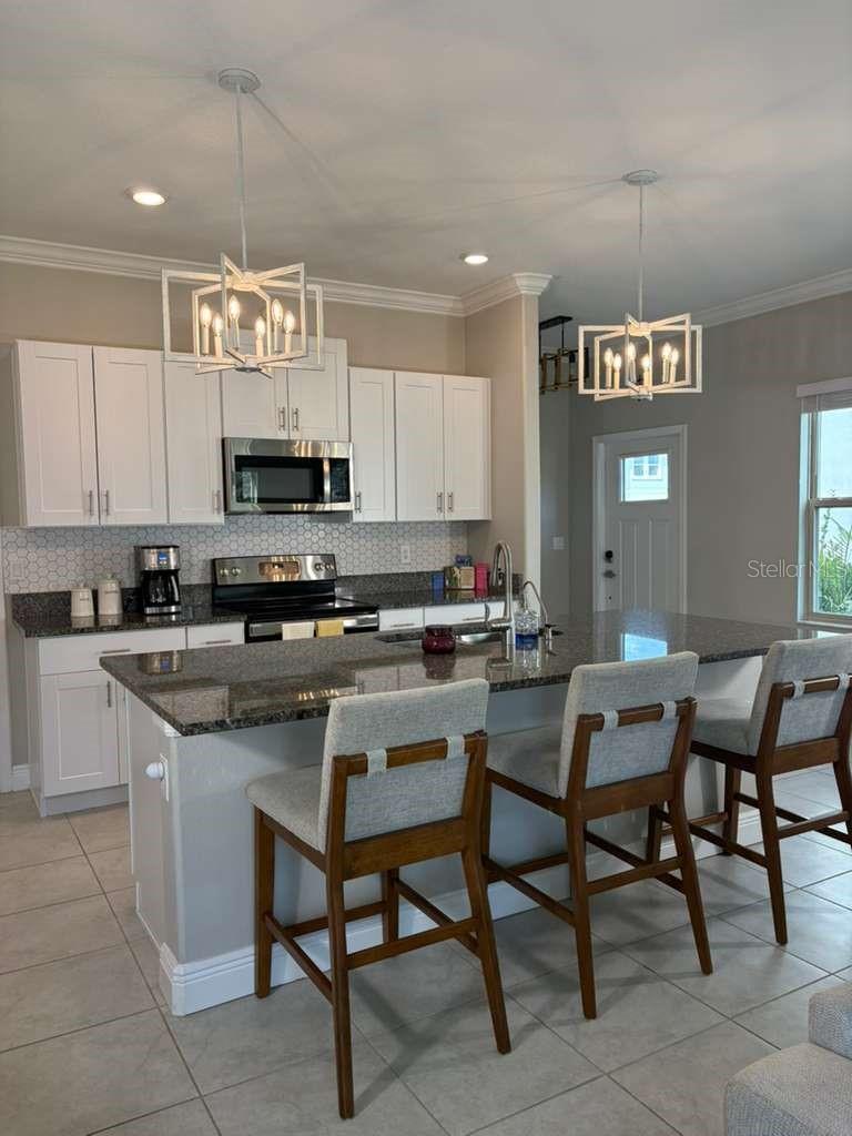 Listing photo id 9 for 21834 Adriatic Lane