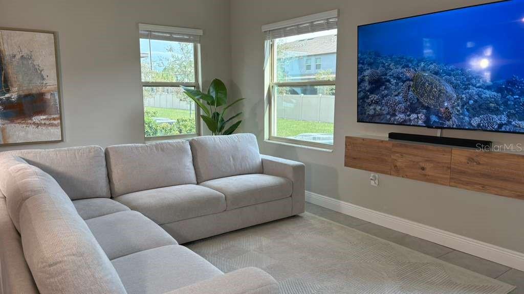 Listing photo id 13 for 21834 Adriatic Lane