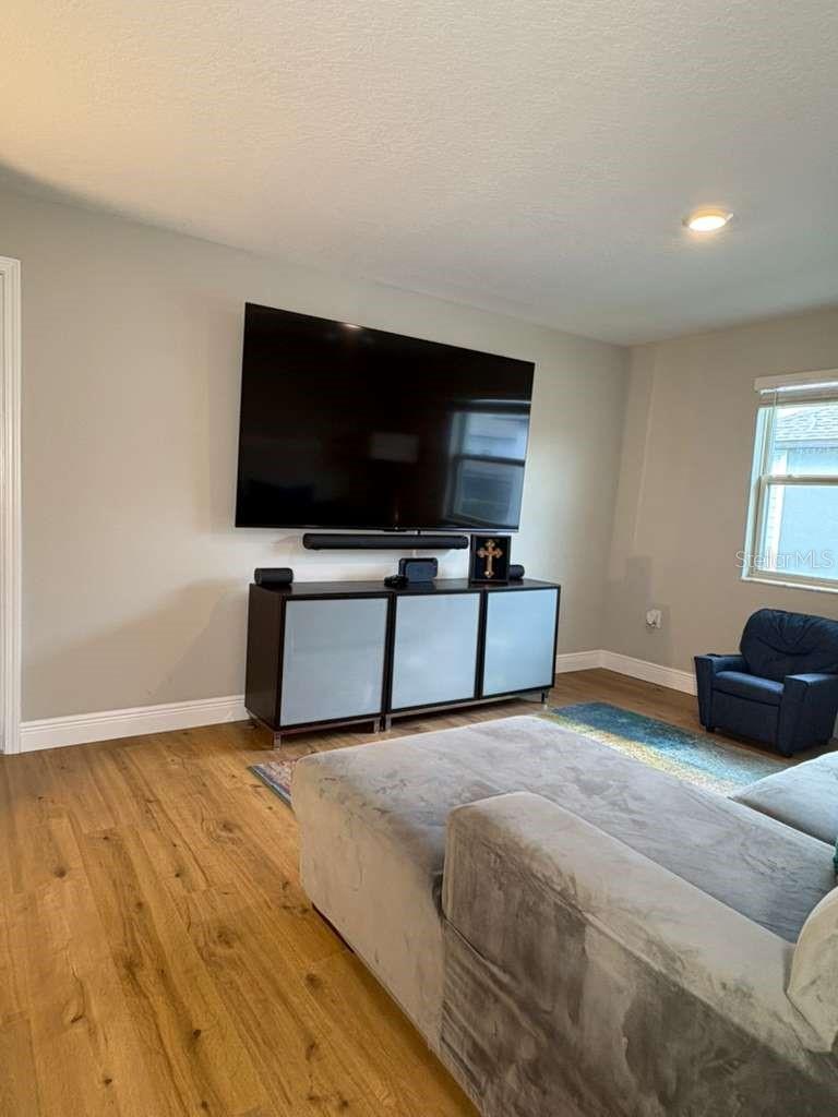 Listing photo id 19 for 21834 Adriatic Lane