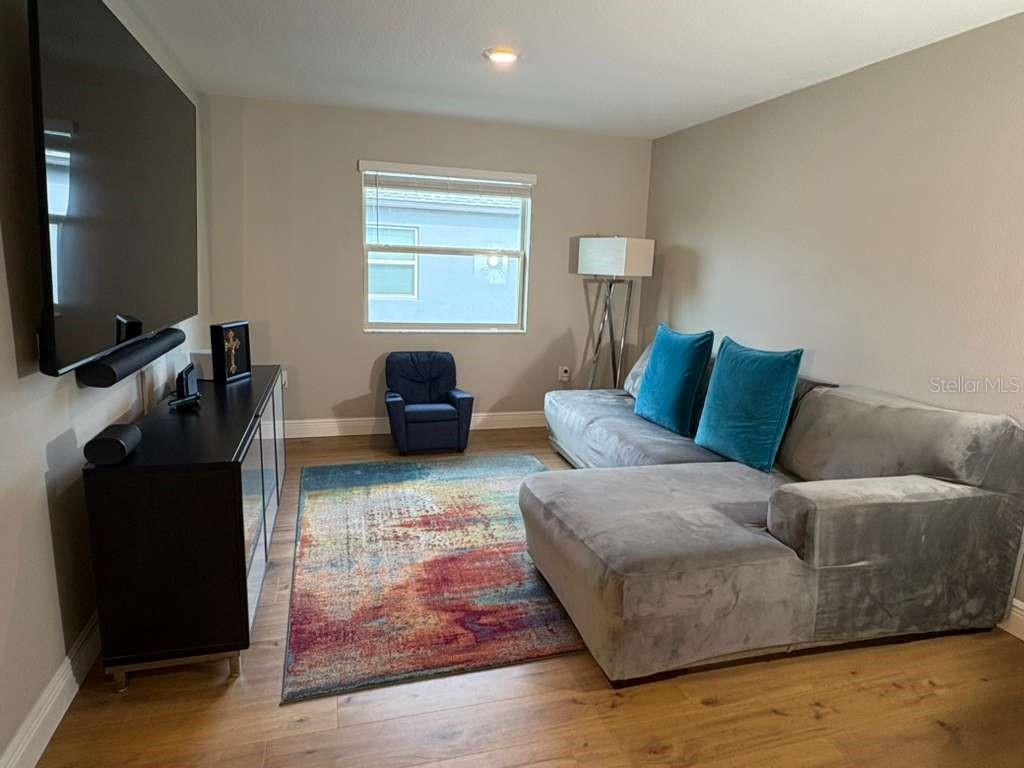 Listing photo id 20 for 21834 Adriatic Lane