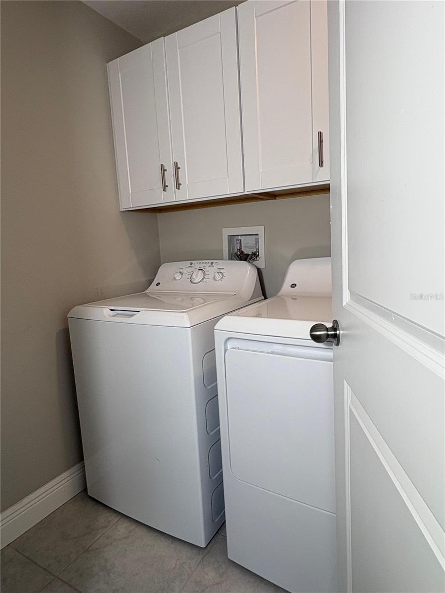 Listing photo id 21 for 21834 Adriatic Lane