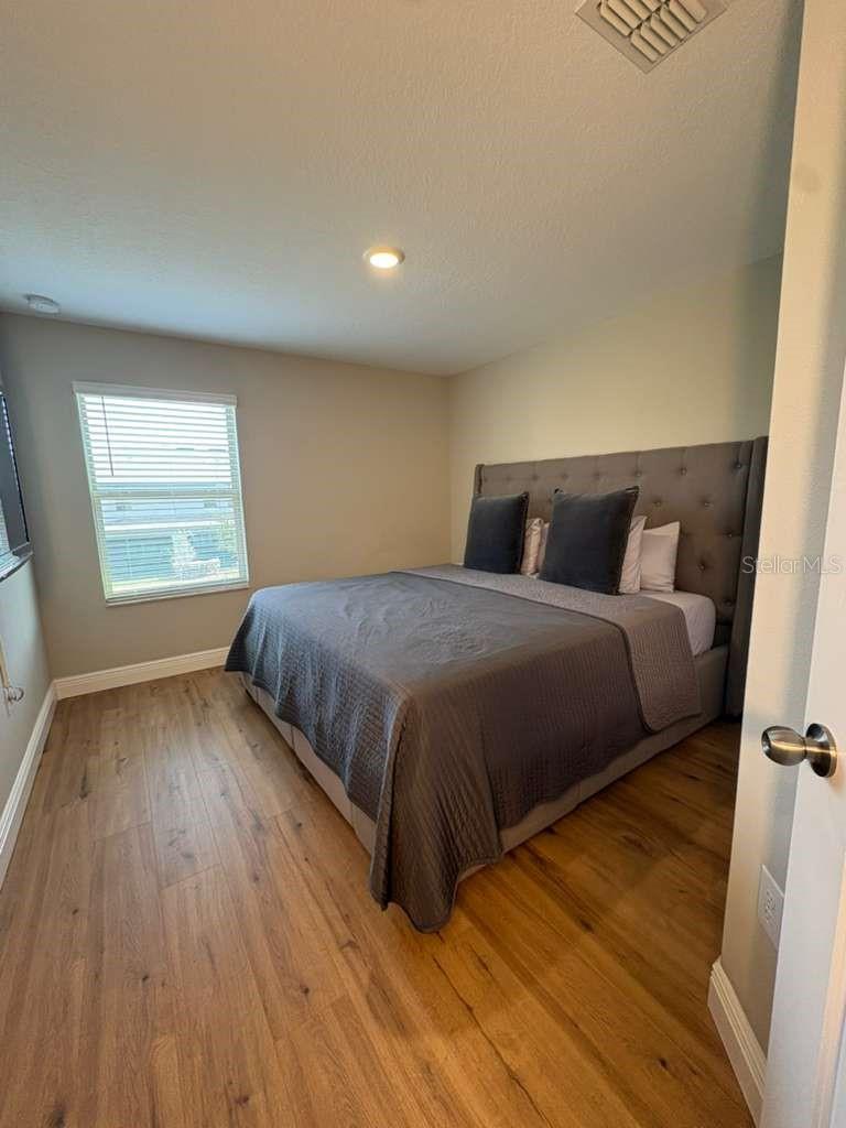 Listing photo id 23 for 21834 Adriatic Lane