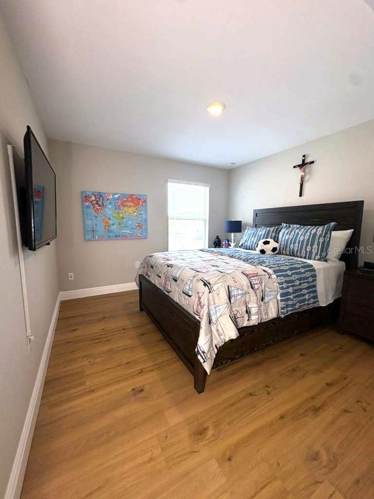 Listing photo id 26 for 21834 Adriatic Lane