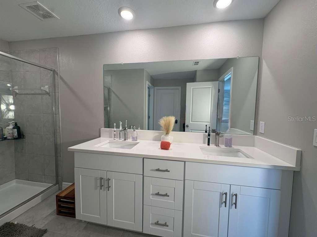 Listing photo id 35 for 21834 Adriatic Lane