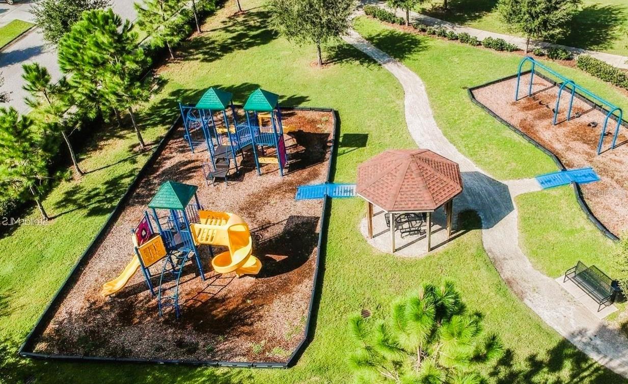 Listing photo id 46 for 21834 Adriatic Lane