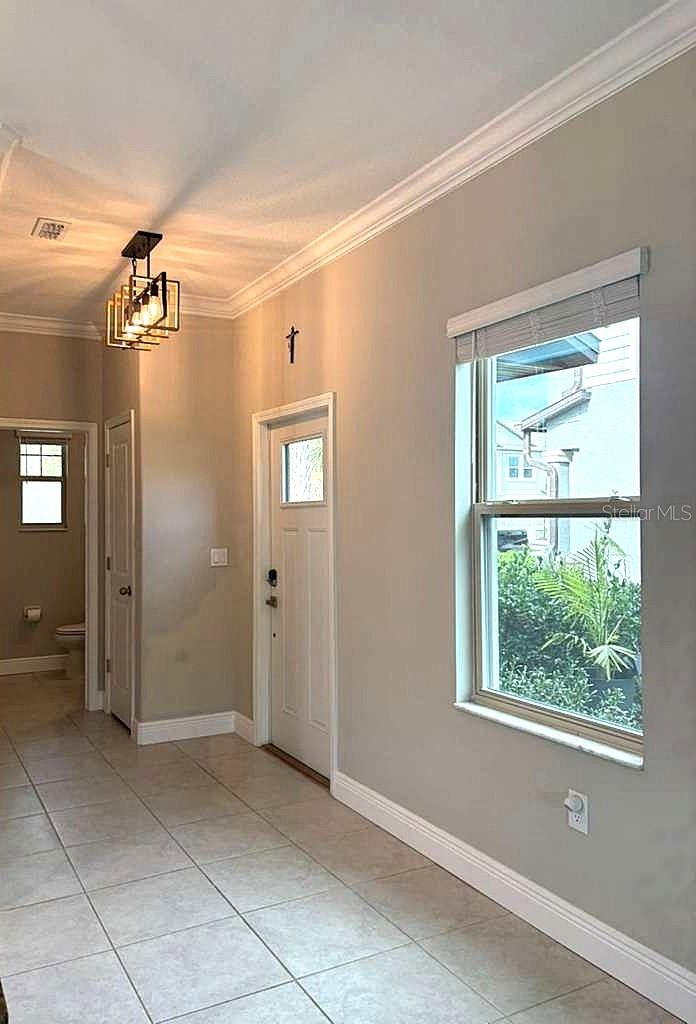 Listing photo id 4 for 21834 Adriatic Lane