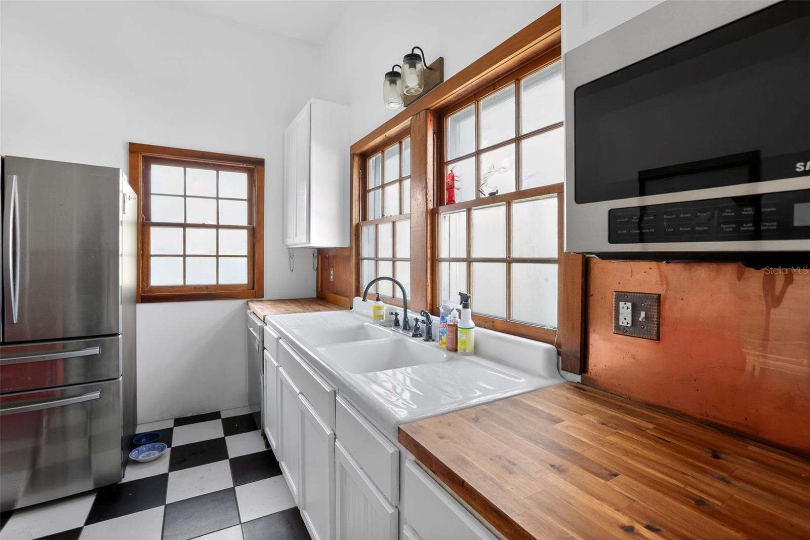 Image 10 of 30 For 4309 Lafayette Street