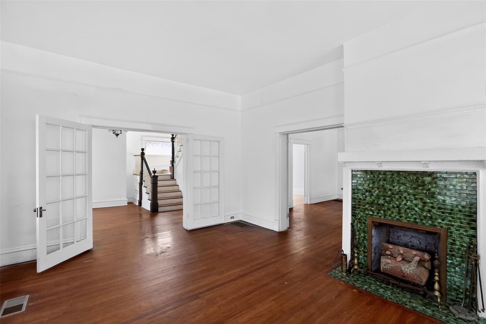 Image 5 of 30 For 4309 Lafayette Street