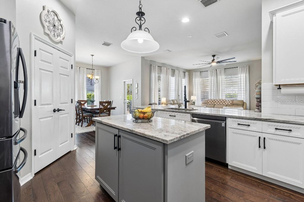 Image 23 of 53 For 20537 Lace Cascade Road